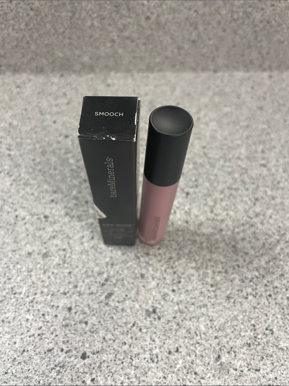 bareMinerals Gen Nude Liquid Lipstick - Smooch (Dusty Rose Pink)
